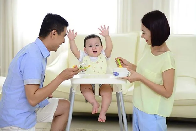 Bé lười ăn phải làm sao và mẹ nên làm gì để cải thiện tình trạng này