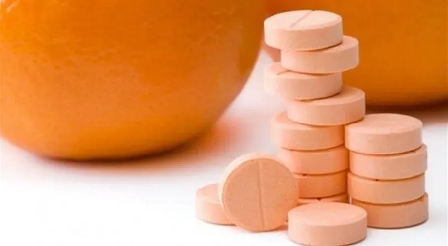 Cách hay giúp bà bầu khắc phục chứng buồn nôn khi uống vitamin và khoáng chất