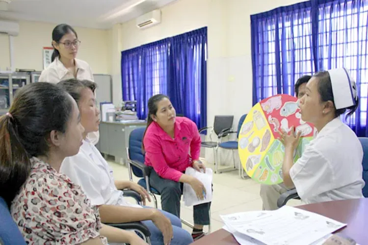 Chế độ dinh dưỡng cho bà bầu và kế hoạch ăn uống lành mạnh trong thai kỳ