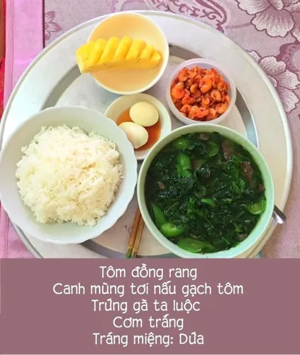 Cơm ngon bổ dưỡng, lợi sữa cho mẹ sau sinh mỗi ngày ( phần 1)