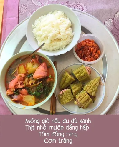 Cơm ngon bổ dưỡng, lợi sữa cho mẹ sau sinh mỗi ngày ( phần 1)