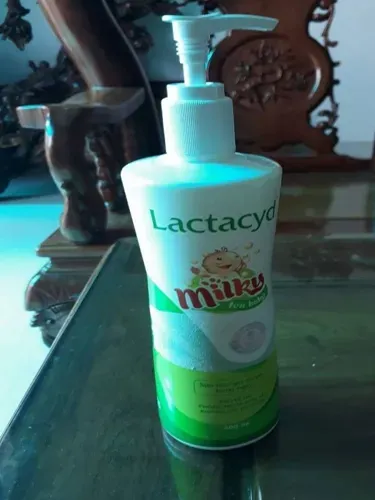 Đánh giá sữa tắm gội Lactacyd Milky 250ml được chính các bé yêu "lựa chọn tin dùng"