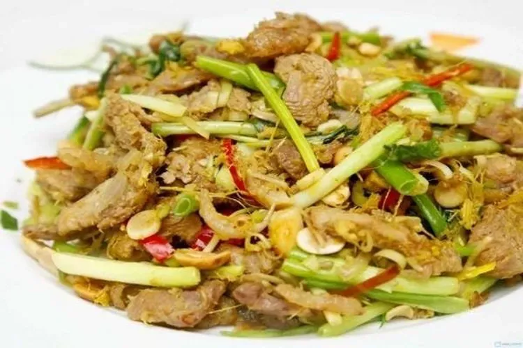 Dùng sả đúng cách trong thai kỳ rất tốt cho sức khỏe, ngược lại có thể gây chảy máu và sẩy thai