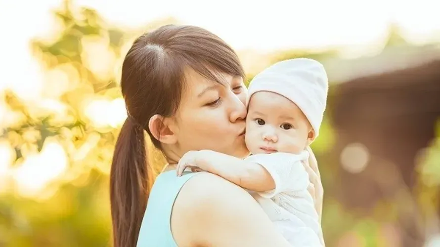 Nếu mẹ muốn con mới sinh cứng cáp sớm đừng bỏ qua 7 lưu ý quan trọng này