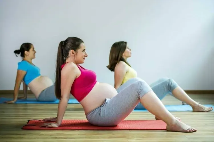 Những tác dụng của Yoga cho bà bầu trong giai đoạn thai kỳ mẹ nên biết