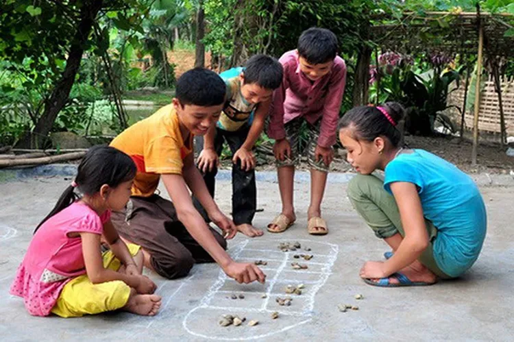 Trò chơi dân gian ngày Tết cho bé yêu vui hết xuân sang