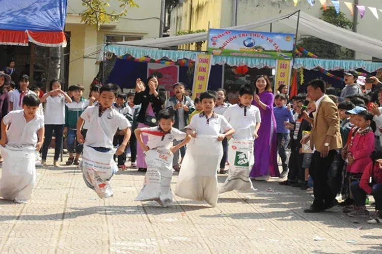 Trò chơi dân gian ngày Tết cho bé yêu vui hết xuân sang